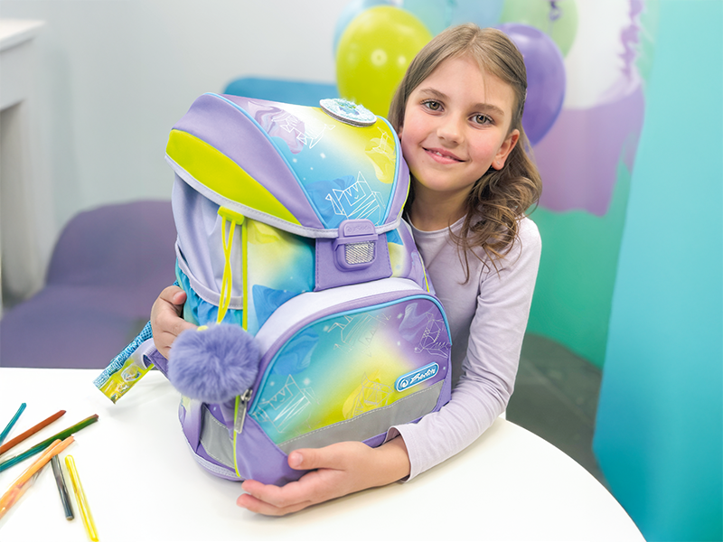 Jak wybrać idealny tornister szkolny dla dziecka?