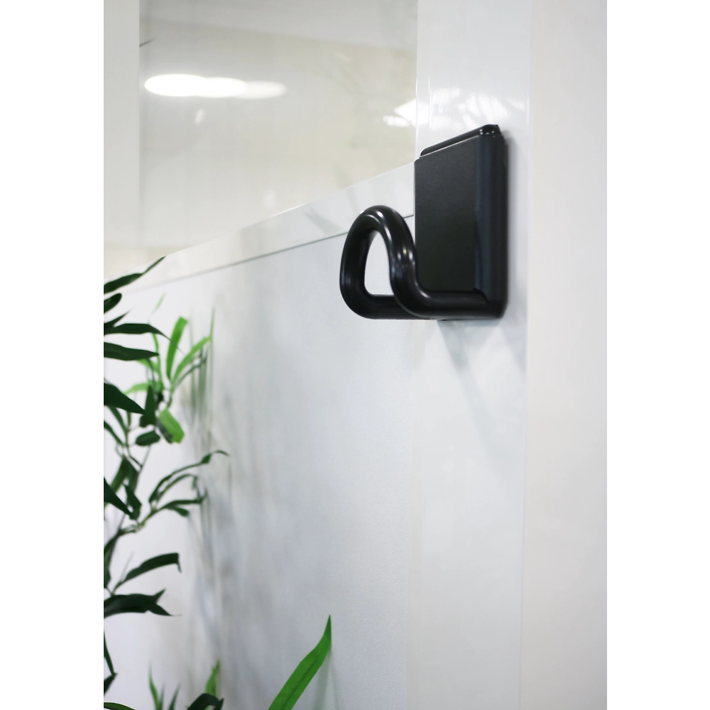 Packshot open [1504]