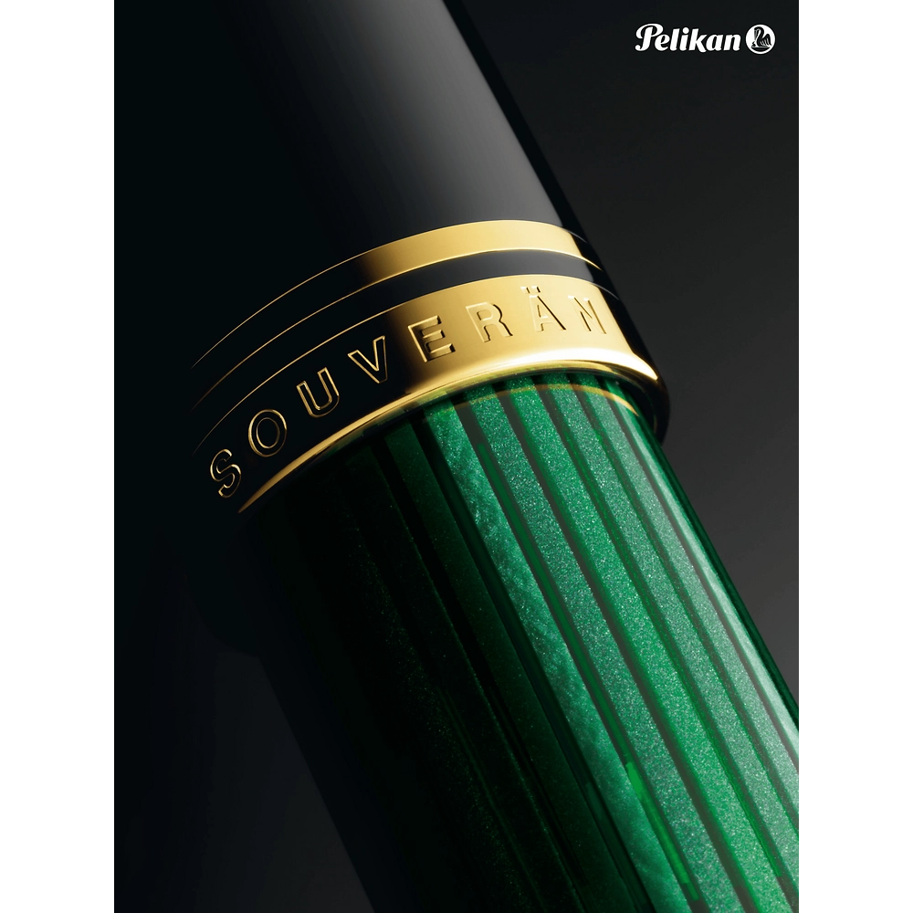 Packshot open [1505]