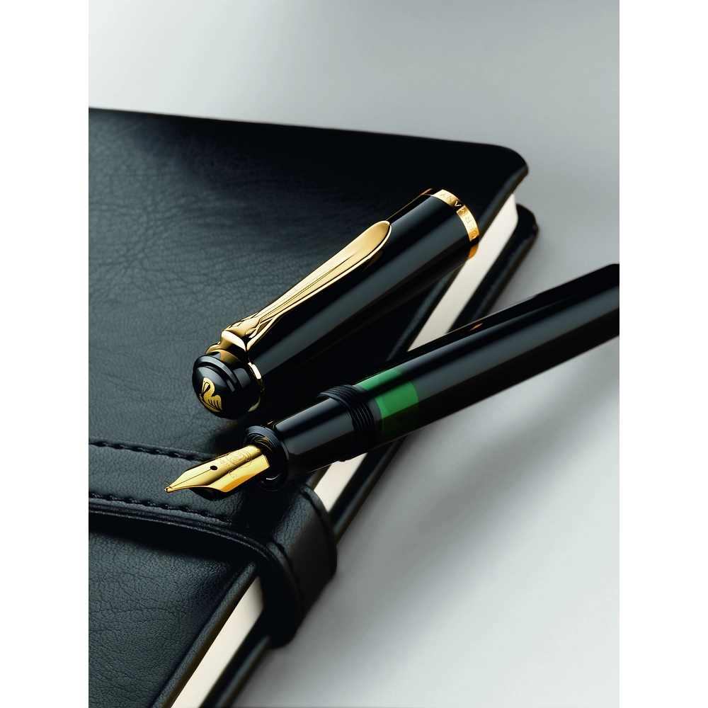 Packshot open [1504]