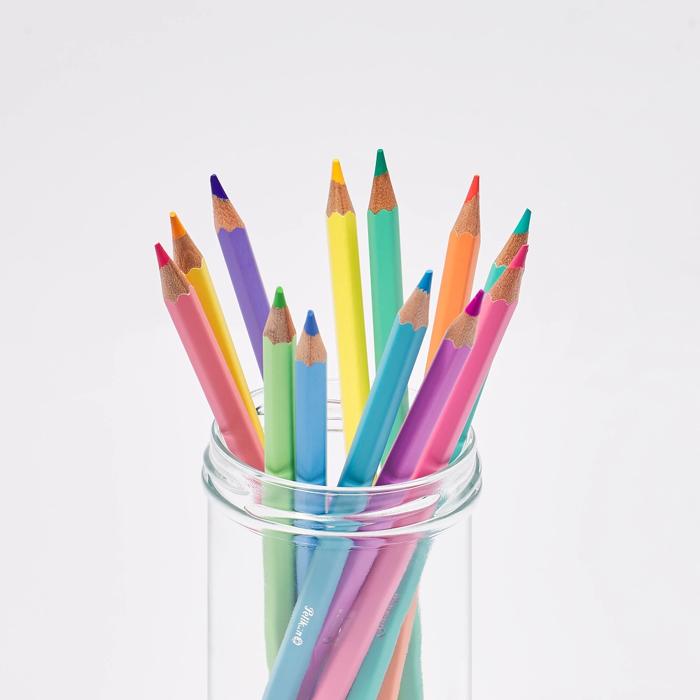 Packshot open [1505]