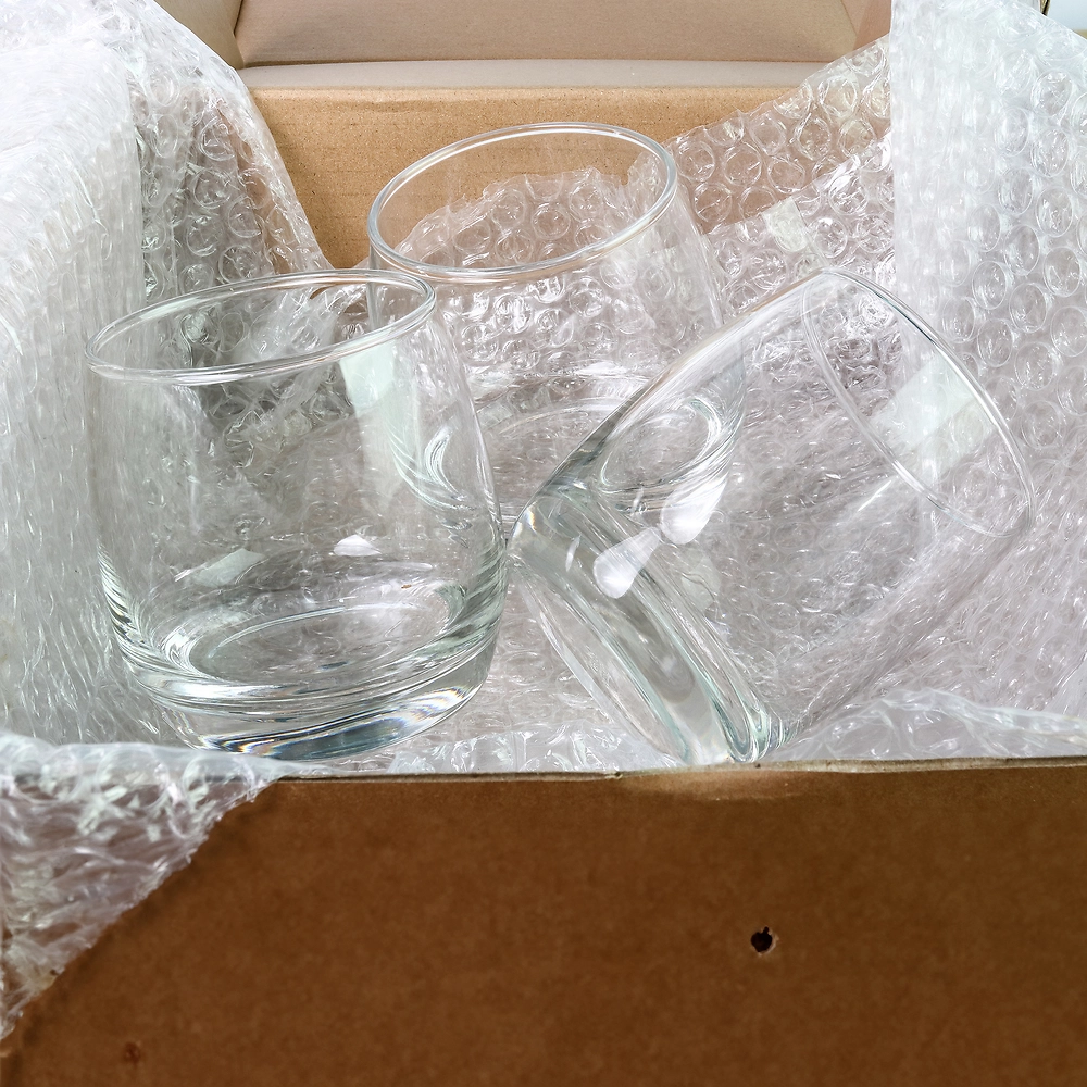 Packshot open [1503]