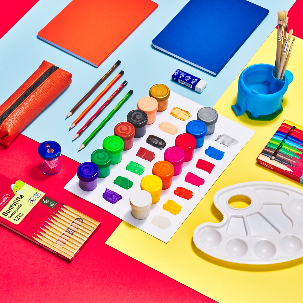 Packshot open [1503]