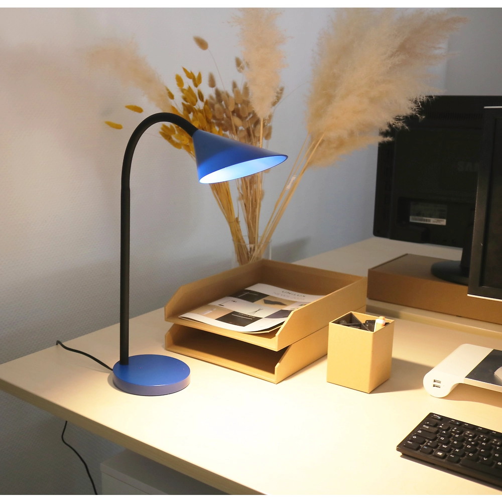 Packshot open [1507]