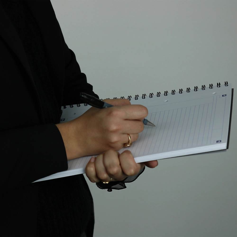 Packshot open [1501]