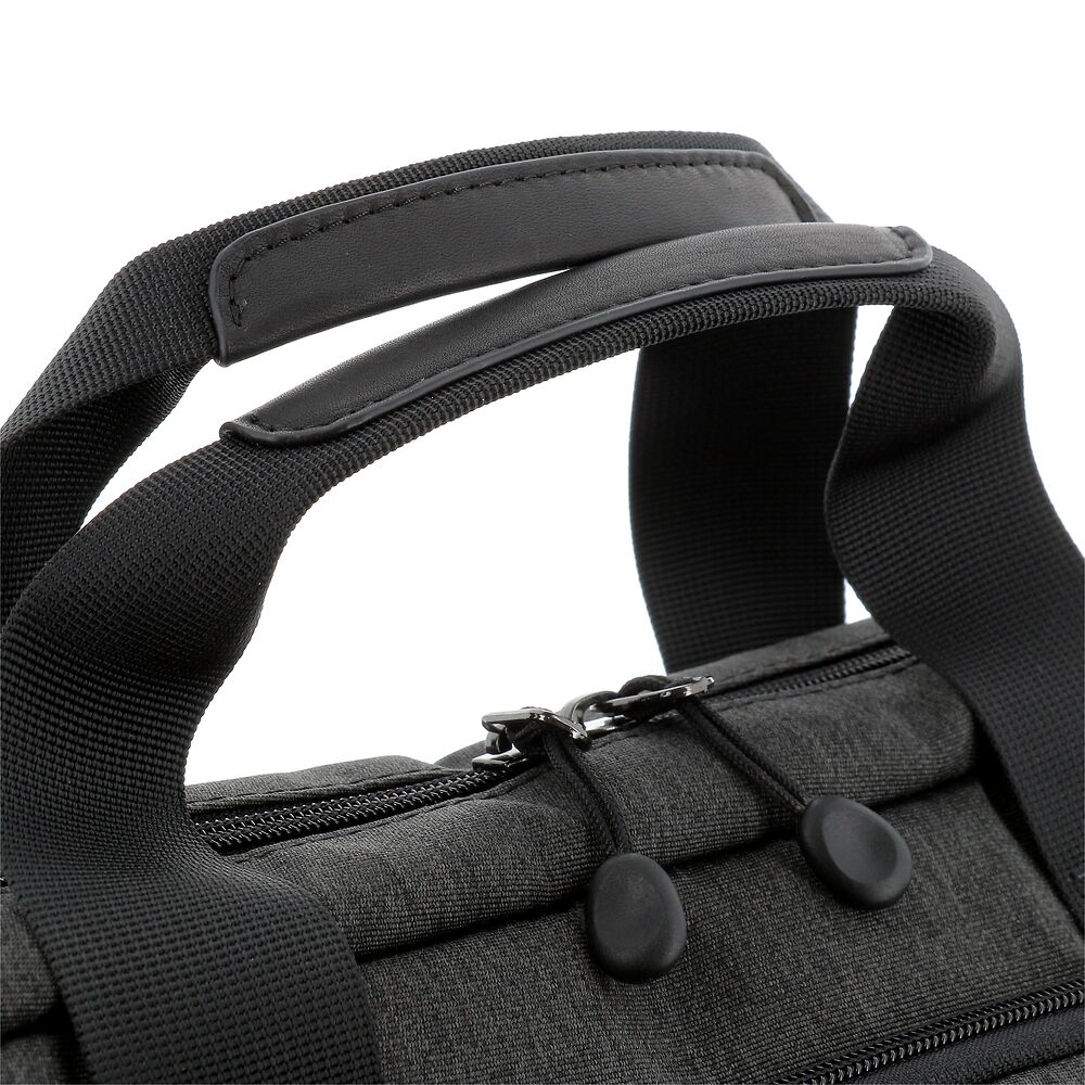 Packshot open [1505]