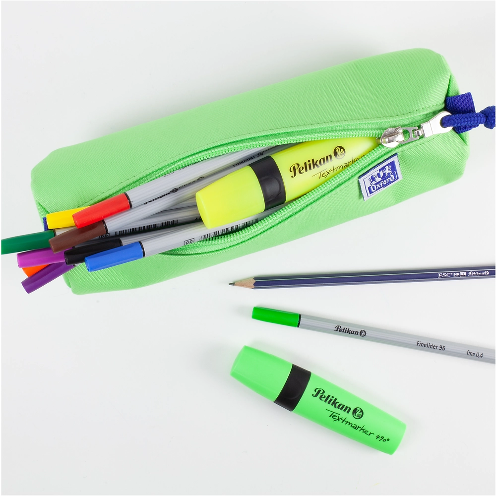 Packshot open [1507]