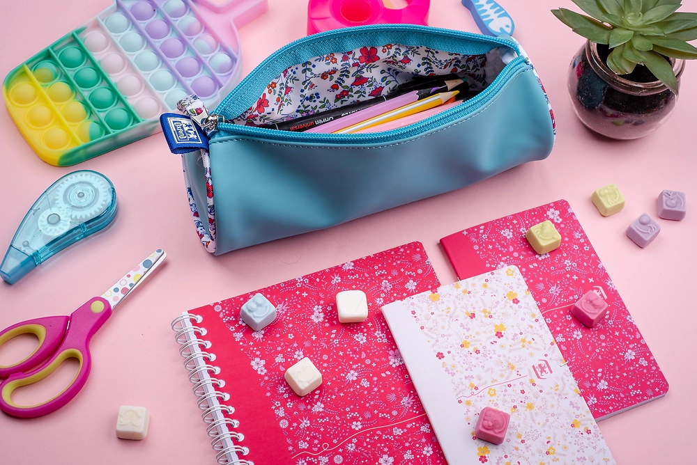 Packshot open [1505]