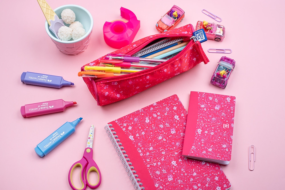 Packshot open [1502]