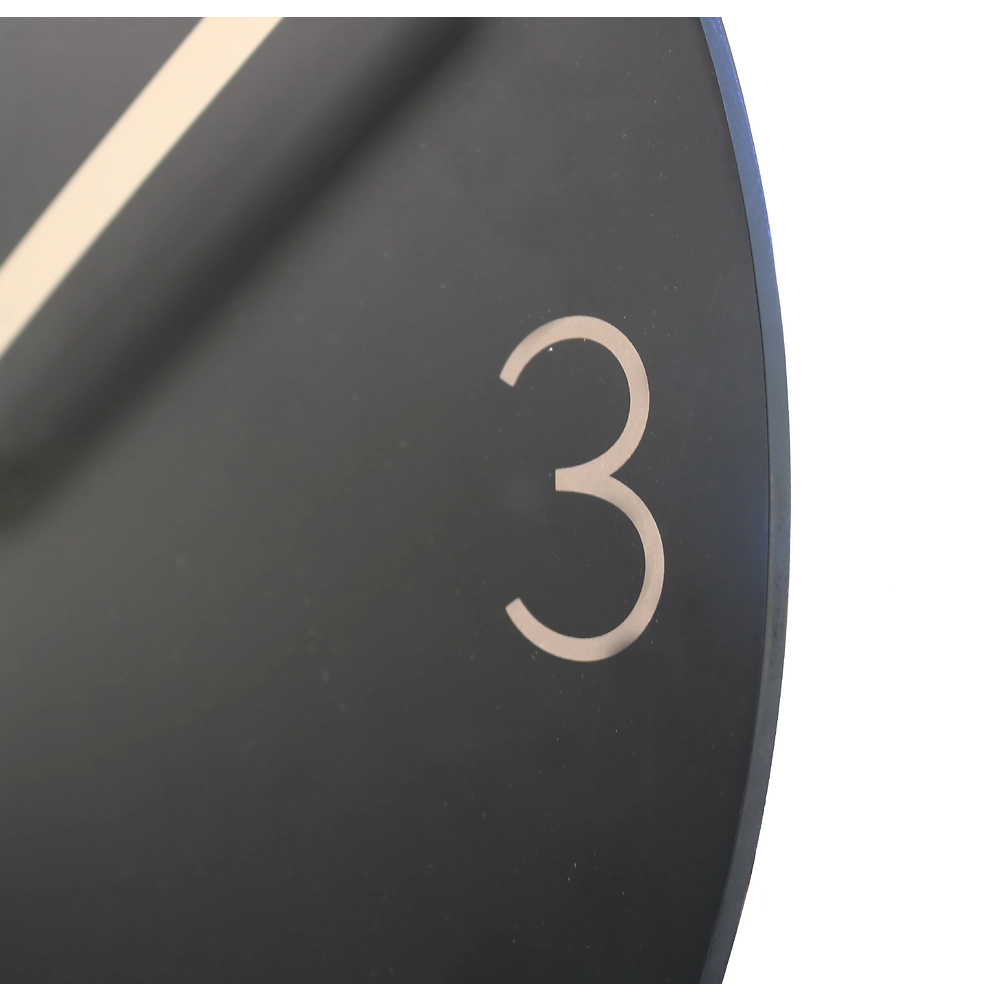 Packshot open [1503]