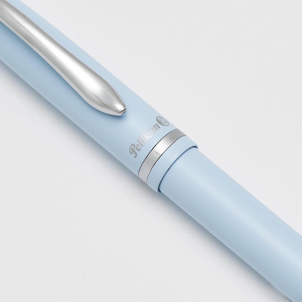 Packshot open [1506]