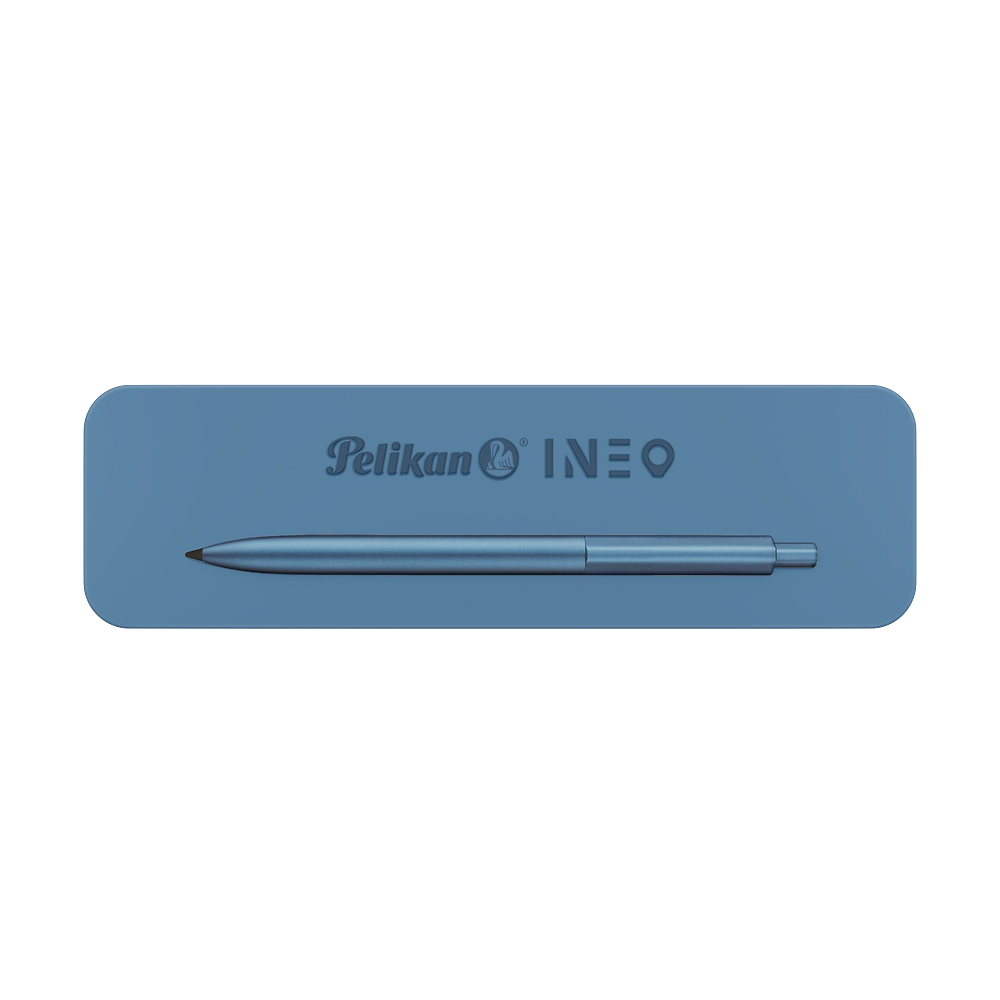 Packshot open [1502]