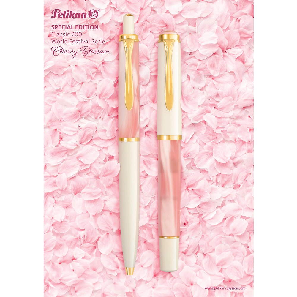 Packshot open [1507]